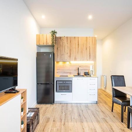 Agradable Apartamento A Pie De Calle-30 Min De Sol Madrid Esterno foto