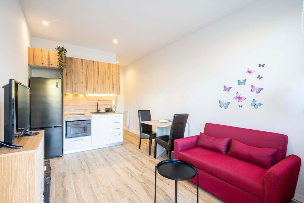 Agradable Apartamento A Pie De Calle-30 Min De Sol Madrid Esterno foto