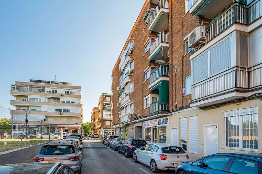 Agradable Apartamento A Pie De Calle-30 Min De Sol Madrid Esterno foto